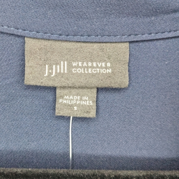 NWT J. Jill Wearever Collection Navy Cinched Button-Down Jacket Size S 💙✨ - Picture 4 of 14